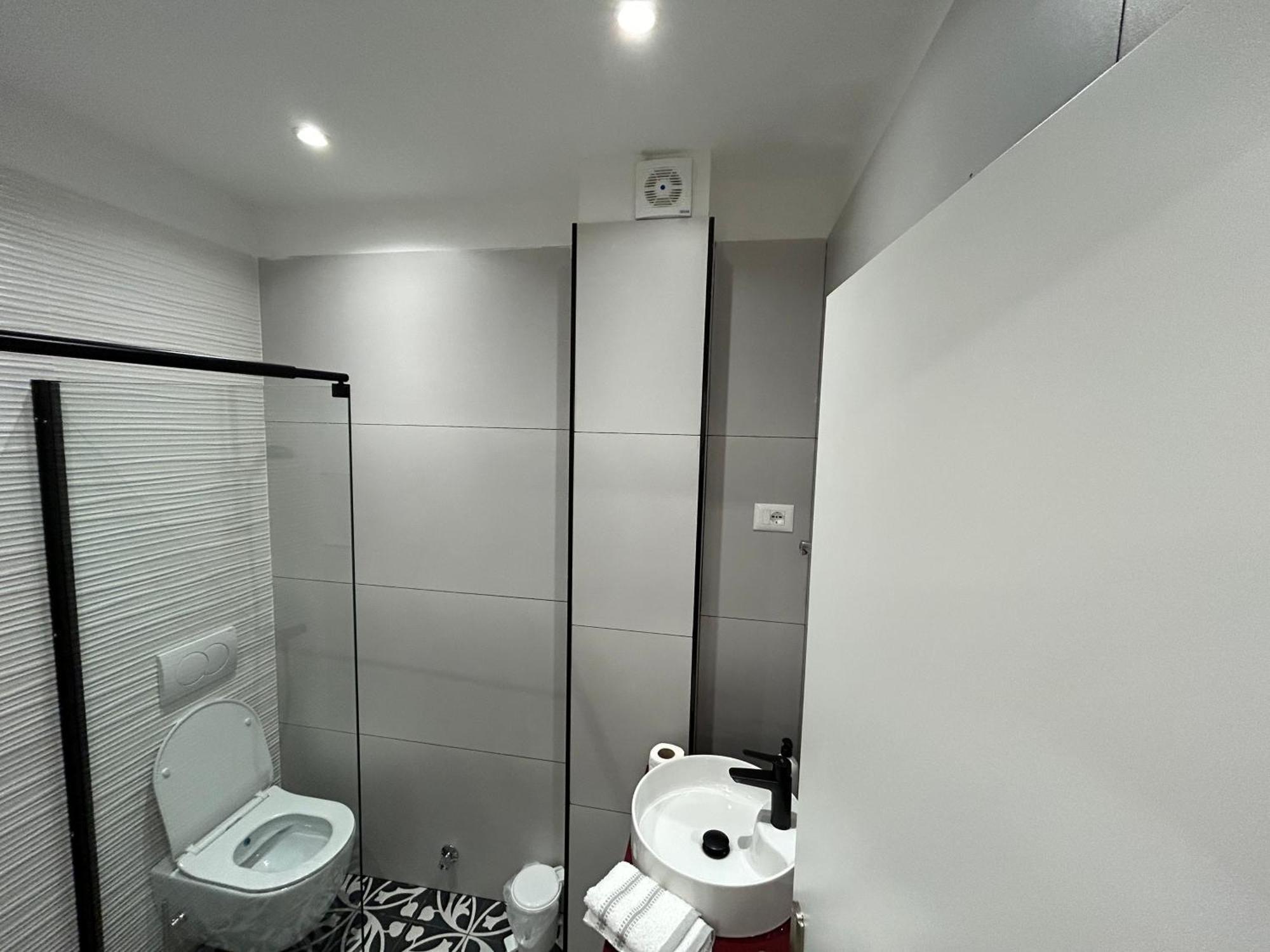 City Centre Rooms 4R Shkoder Ngoại thất bức ảnh